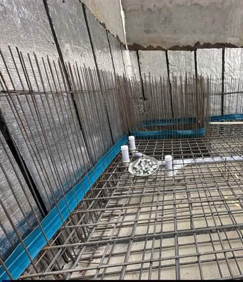 Reinforcement steel before slab pour